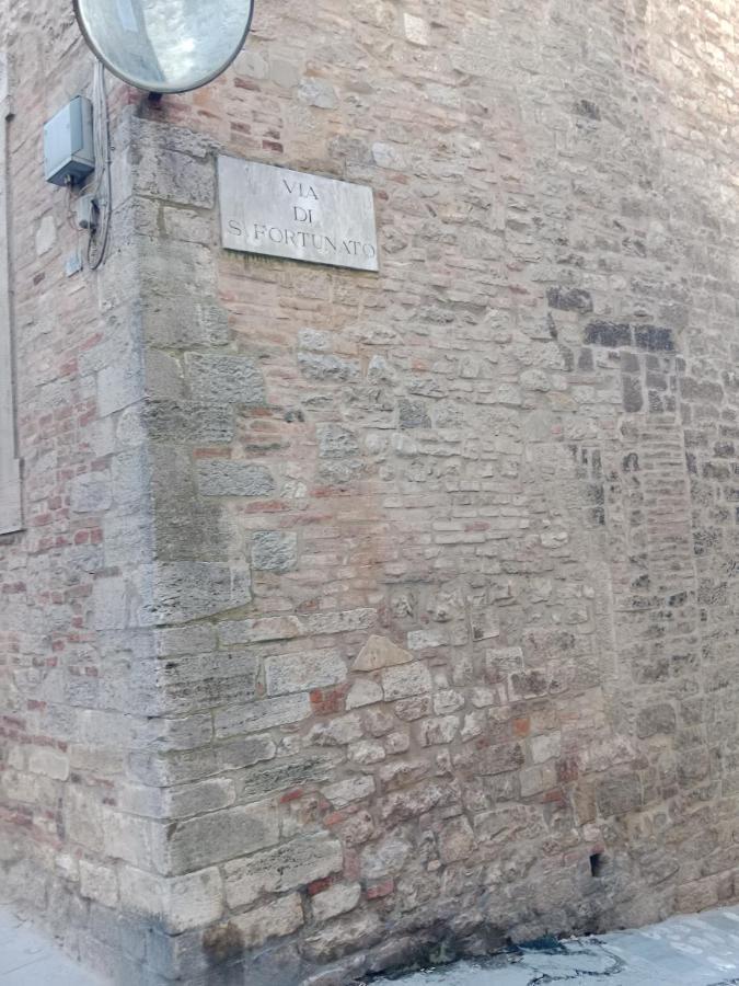 Casa Vacanza Todi Antica Экстерьер фото